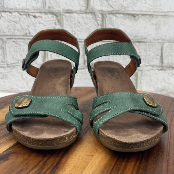 Taos Charade 5574 Womens 9/40 Green Gold Leather Hook & Loop Wedge Sandals - Picture 8 of 13